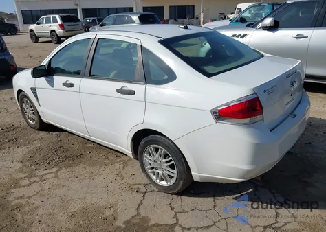 2008 Ford Focus Se/Ses из США, поврежденный, VIN 1FAHP35N88W298865